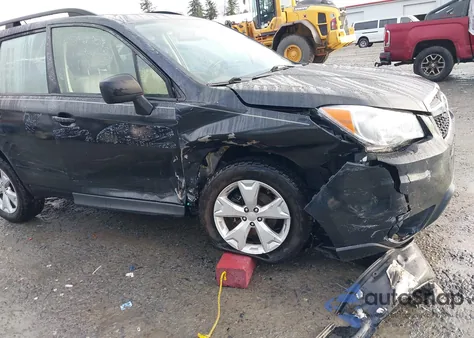 2015 Subaru Forester 2.5I Premium z USA, uszkodzony, nr VIN JF2SJADC6FH561086